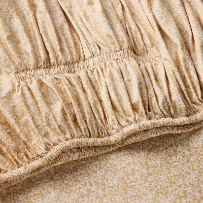 300 Thread Count Scalloped Edge Ditsy Floral Sheet Set Peach/Pink - Threshold™ Designed With Studio McGee 5 300 Thread Count Scalloped Edge Ditsy Floral Sheet Set Peach/Pink - Threshold™ Designed With Studio McGee - Image 3